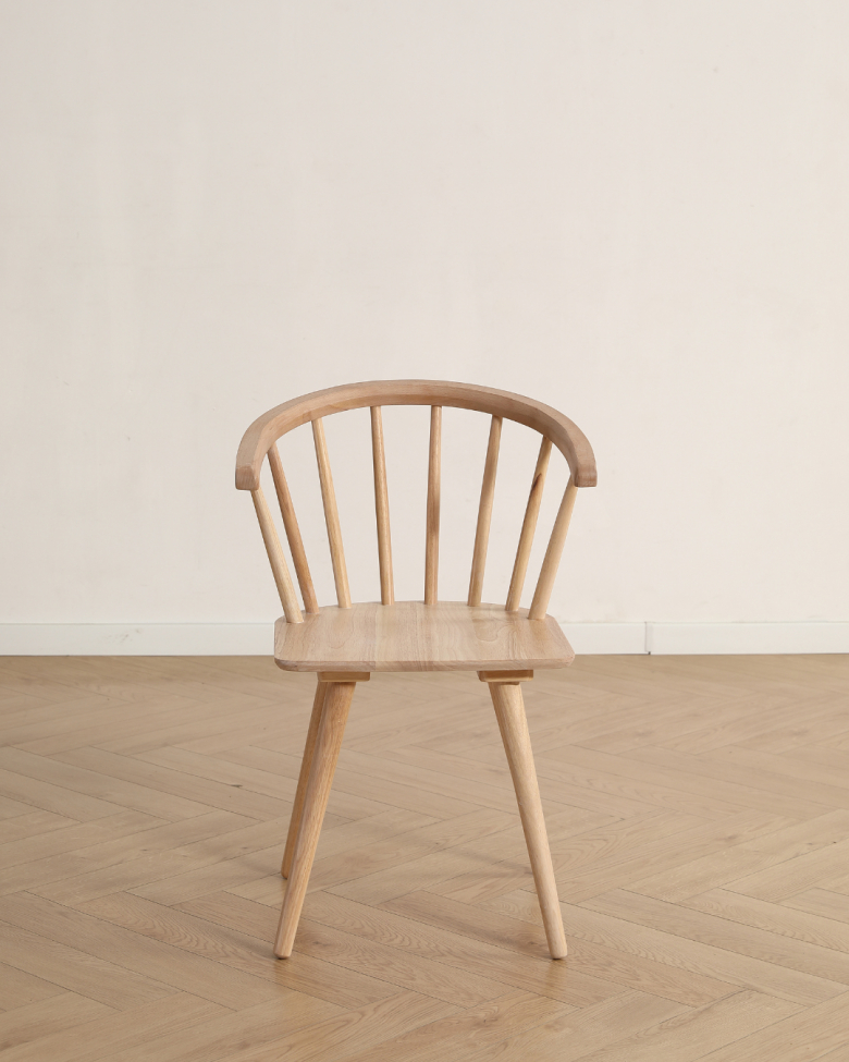 Stol 'Astrid'- Hvidpigmenteret