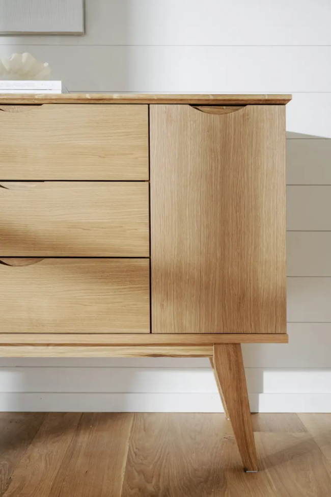 Skænk 'Filippa' 150x85cm - Eg