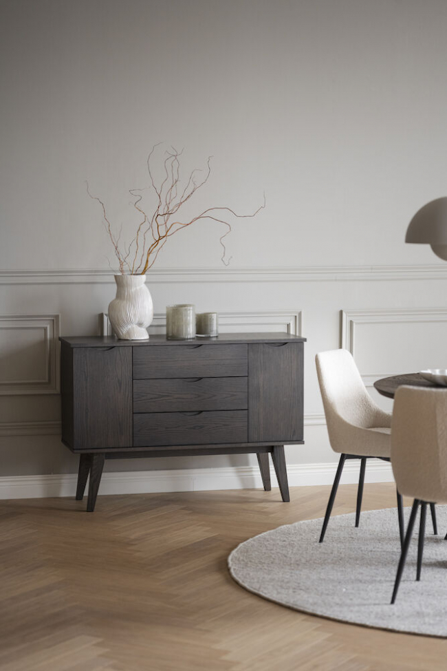 Sideboard 'Filippa' 122x85cm - Mørk eg