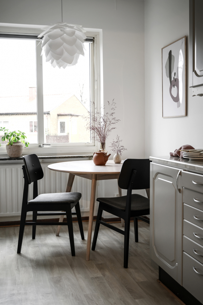 Spisebord 'Yumi' Rundt 115cm - Hvidpigmenteret