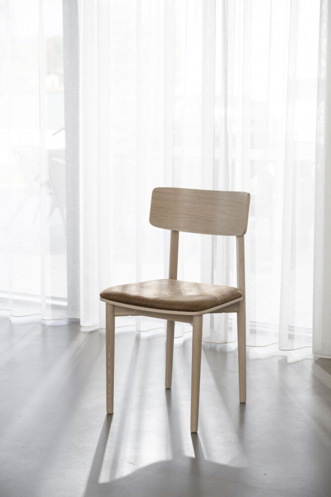 Stol 'Wolcott' - Lys eg