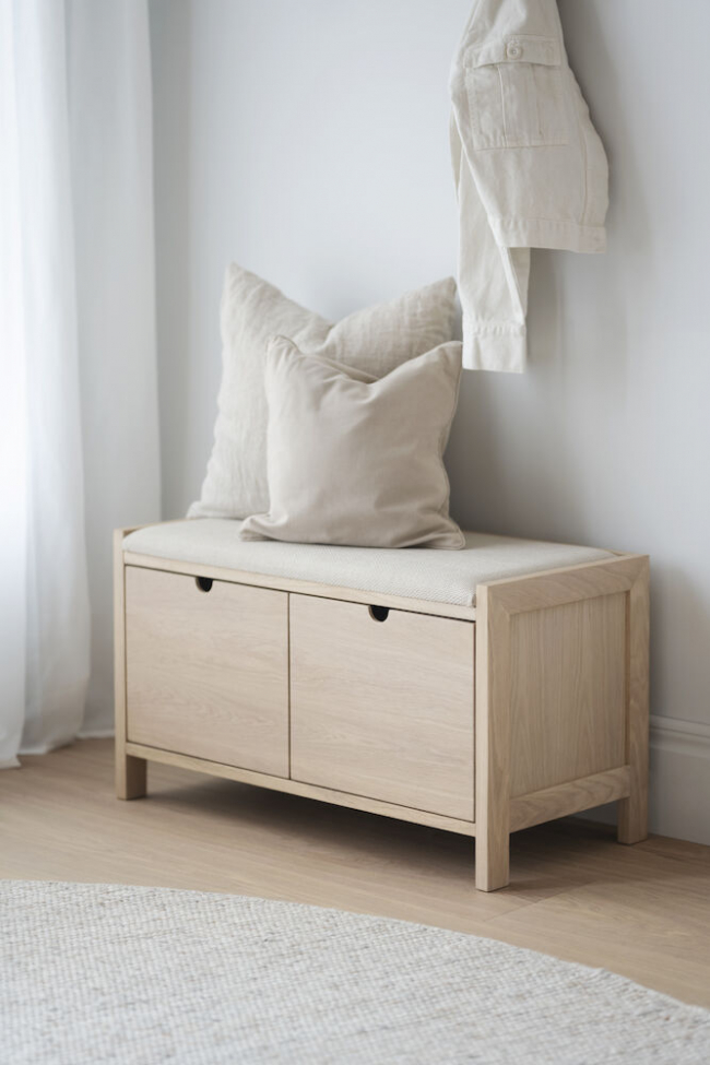 Entrébänk 'Hillmond' 80cm - Lys eg