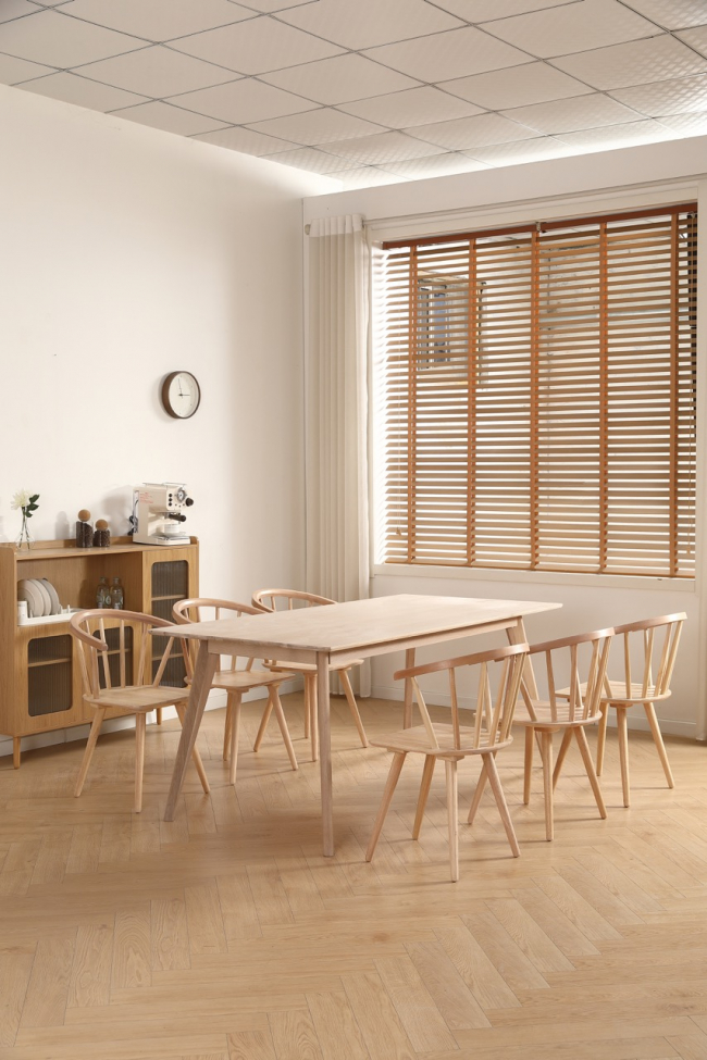 Spisebord 'Line' 180 cm - Hvidpigmenteret