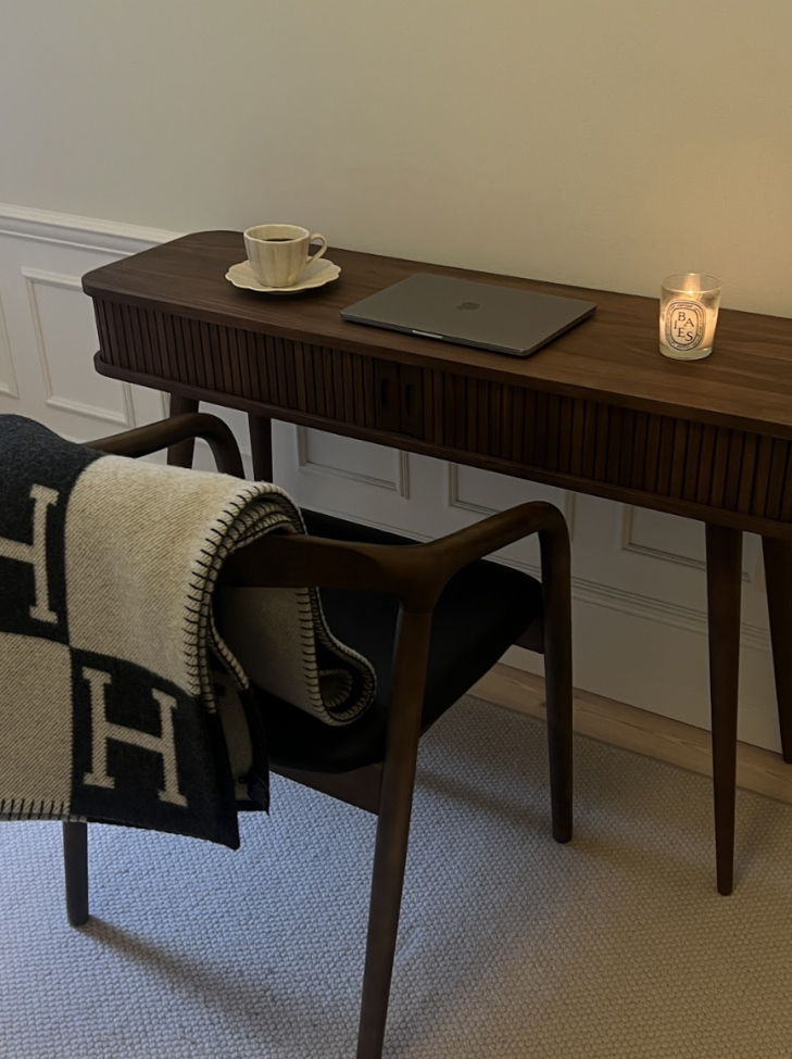 Skrivebord 'Barbier' - Valnød