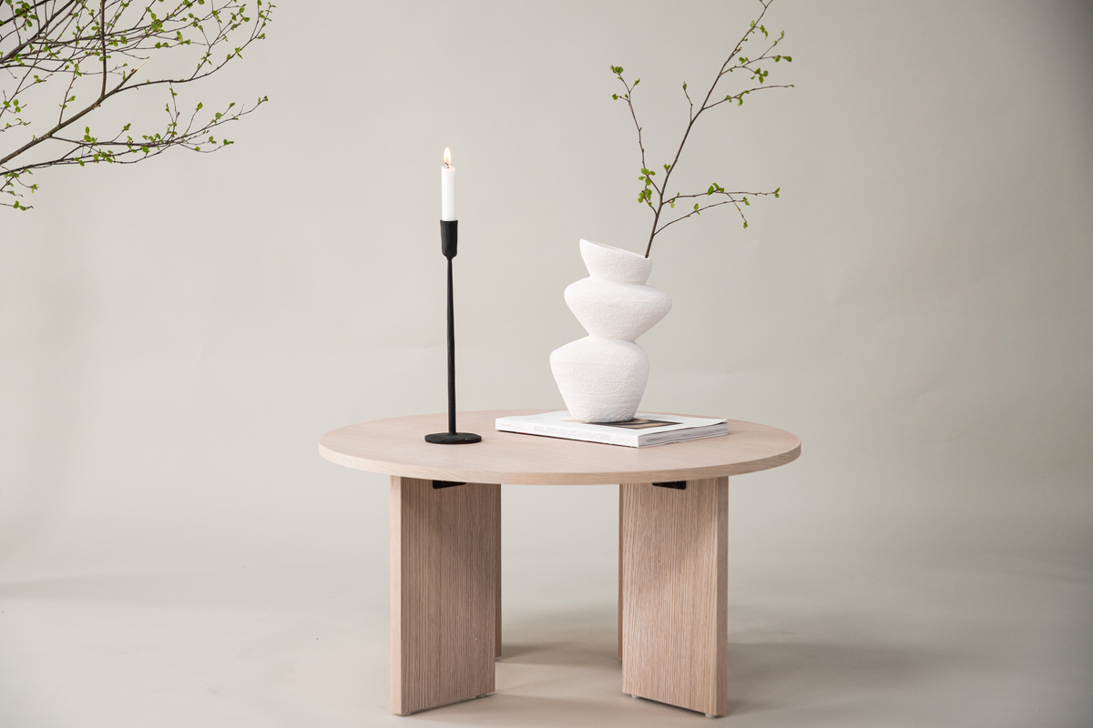 Sofabord 'Arvika' Rundt 80cm - Hvidpigmenteret Eg