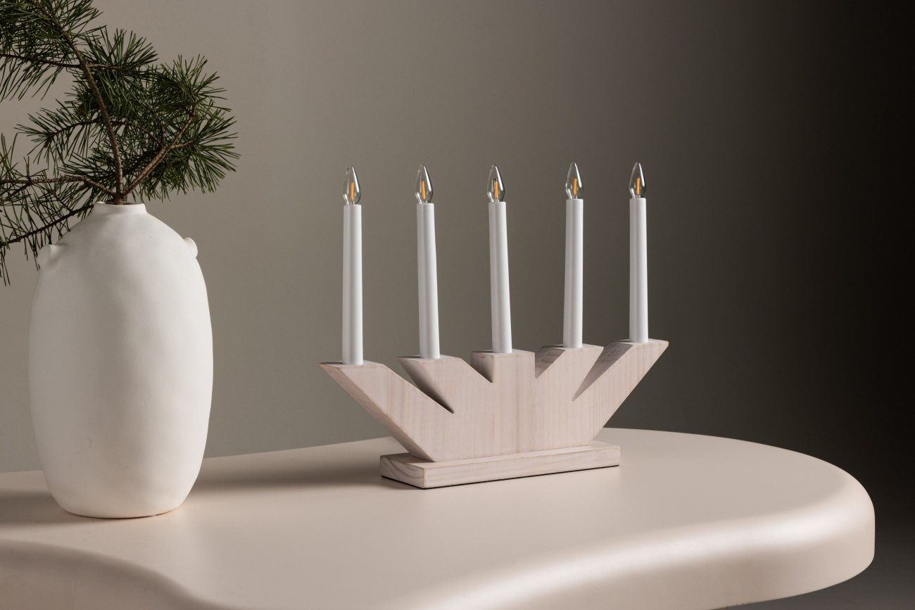 Adventsljusstake 'Katrineholm' - Hvid