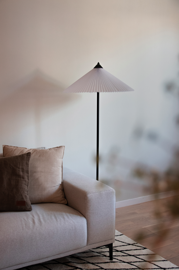 Gulvlampe 'Matisse' - Hvid/Sort