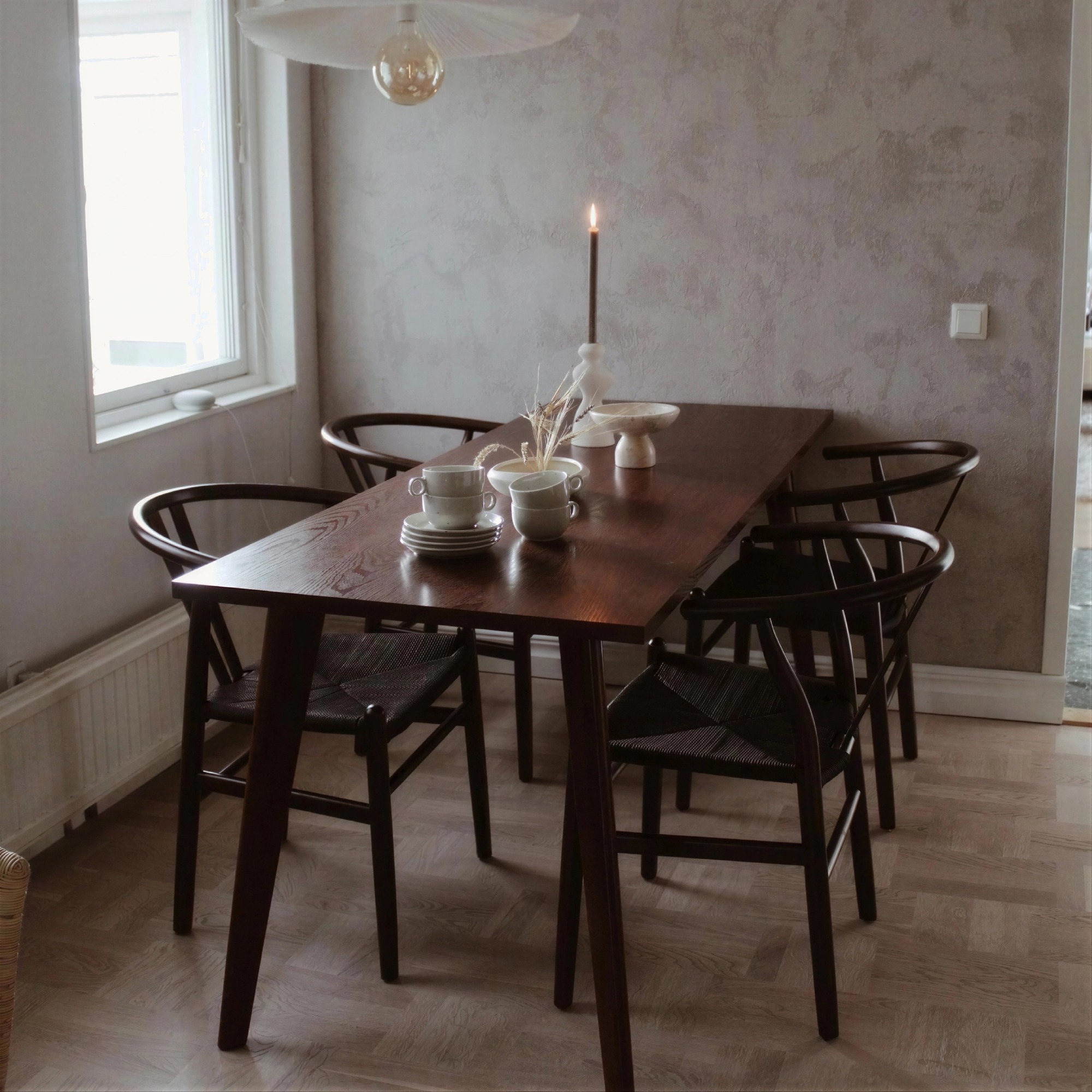 Spisebord 'Nordisk' 180x70cm - Valnød