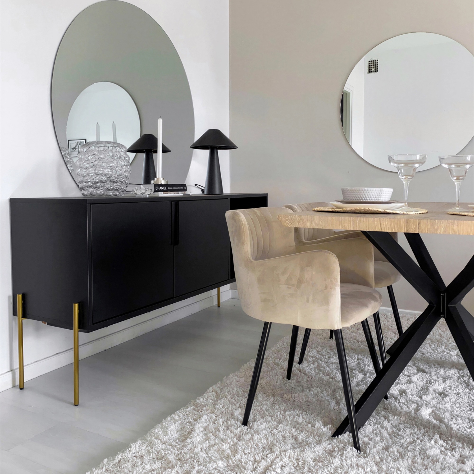 Sideboard 'Fr&ouml;lunda' - Sort/Messing