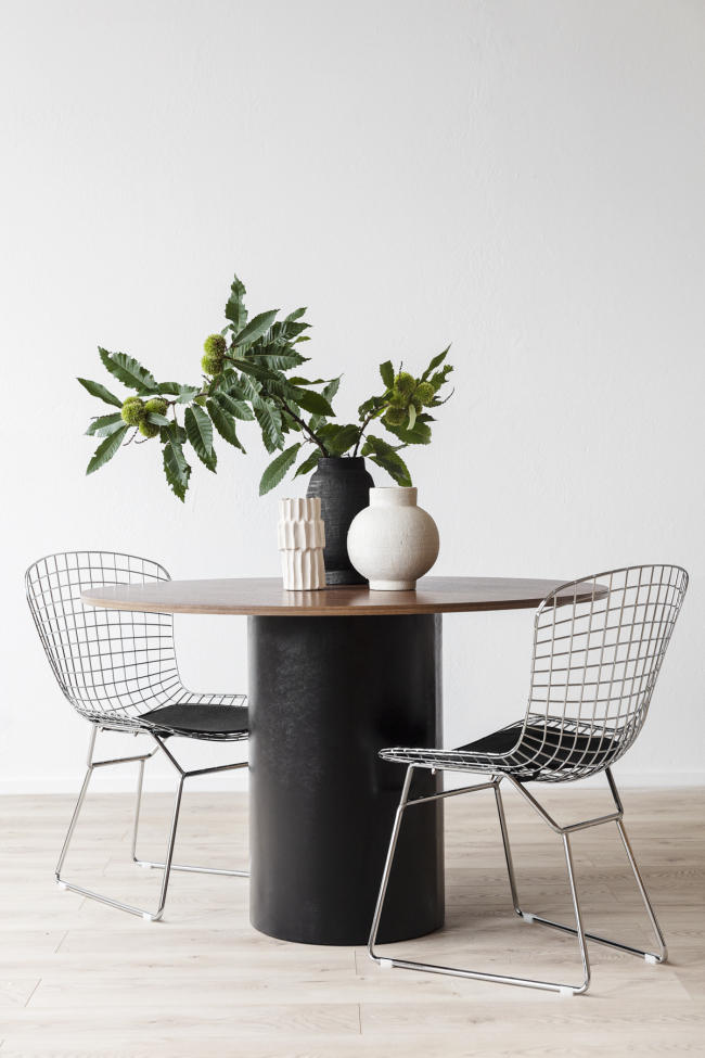 Spisebord 'Rounded' Rundt 120cm - Valnød