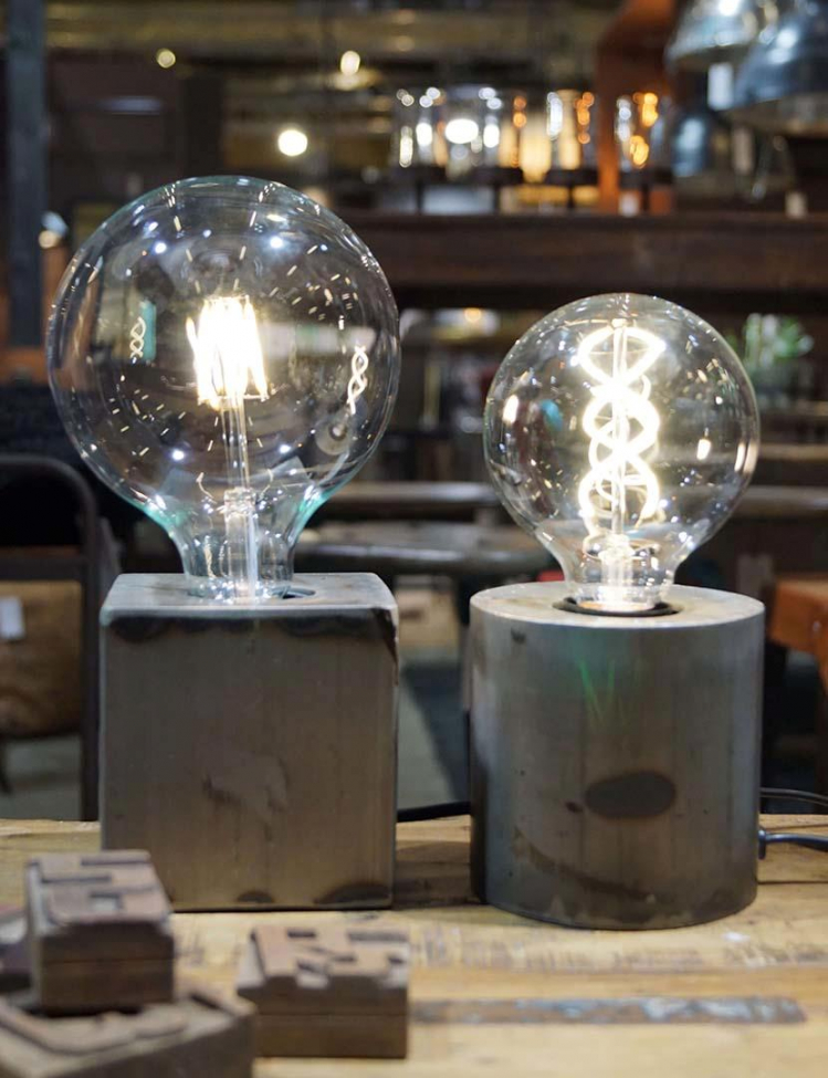 Bordlampe 'Pablo' - Jern