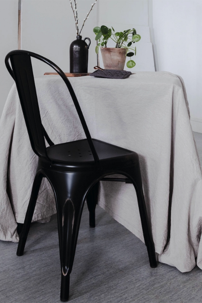 Stol 'Montmartre' - Vintage sort