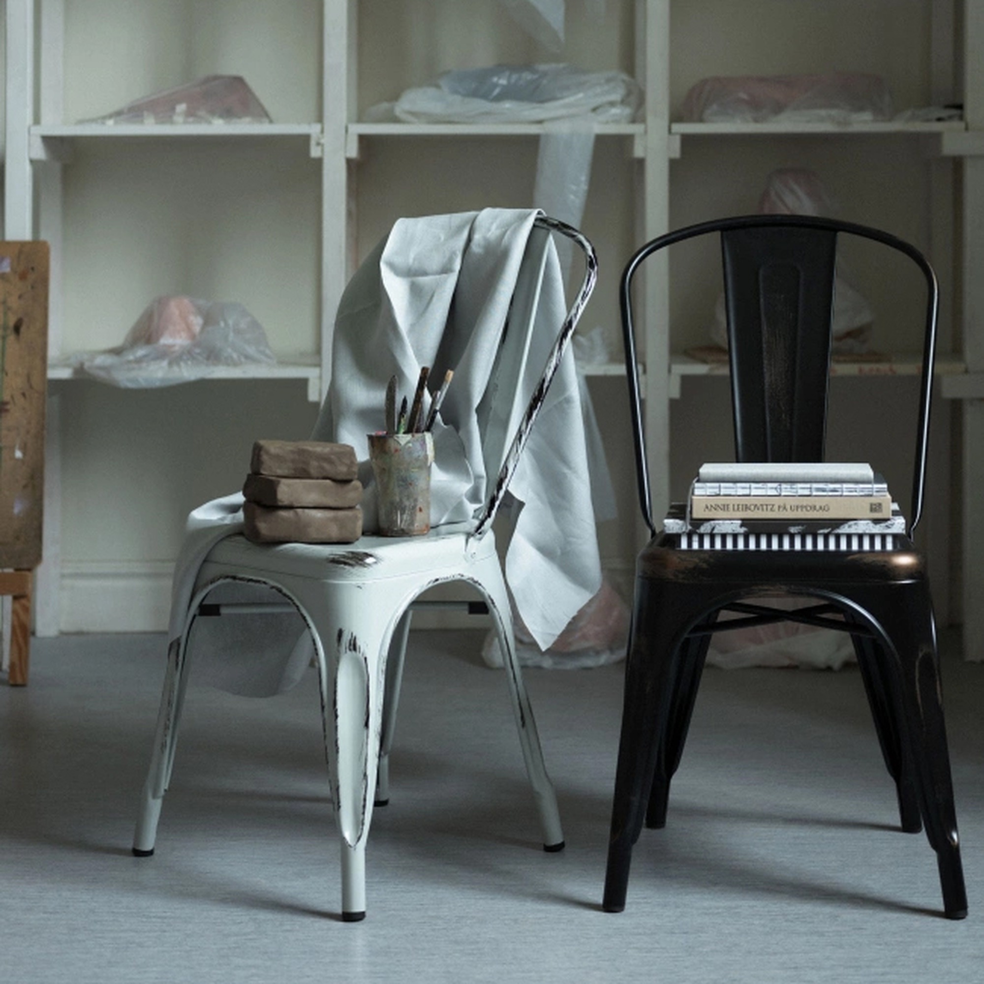 Stol 'Montmartre' - Vintage sort