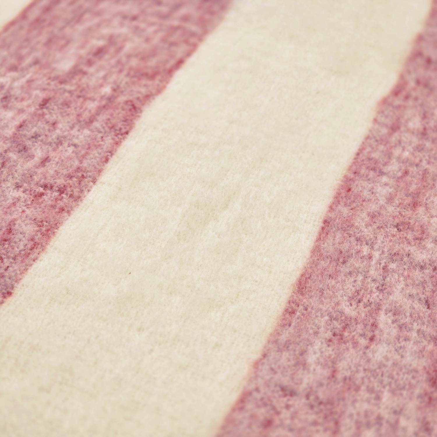Ternet 'Beatriz Stripe' 130x170cm - Rød/hvid