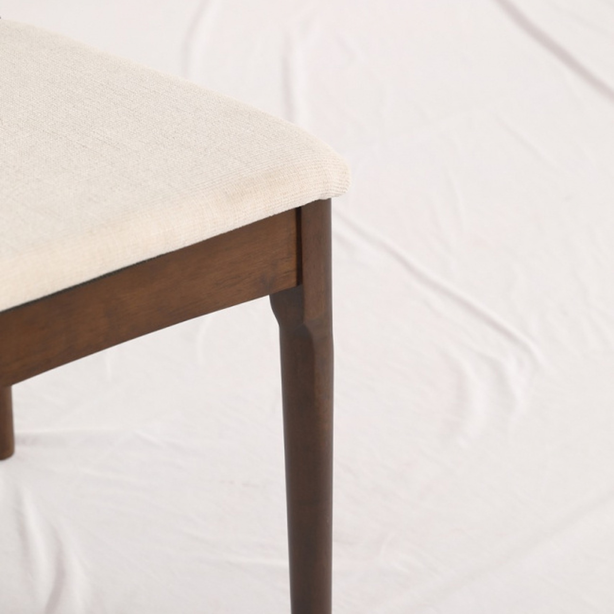 Stol 'Fager' - Valnød/Beige