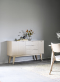 Skænk \'Filippa\' 122x85cm - Eg/Hvidpigmenteret