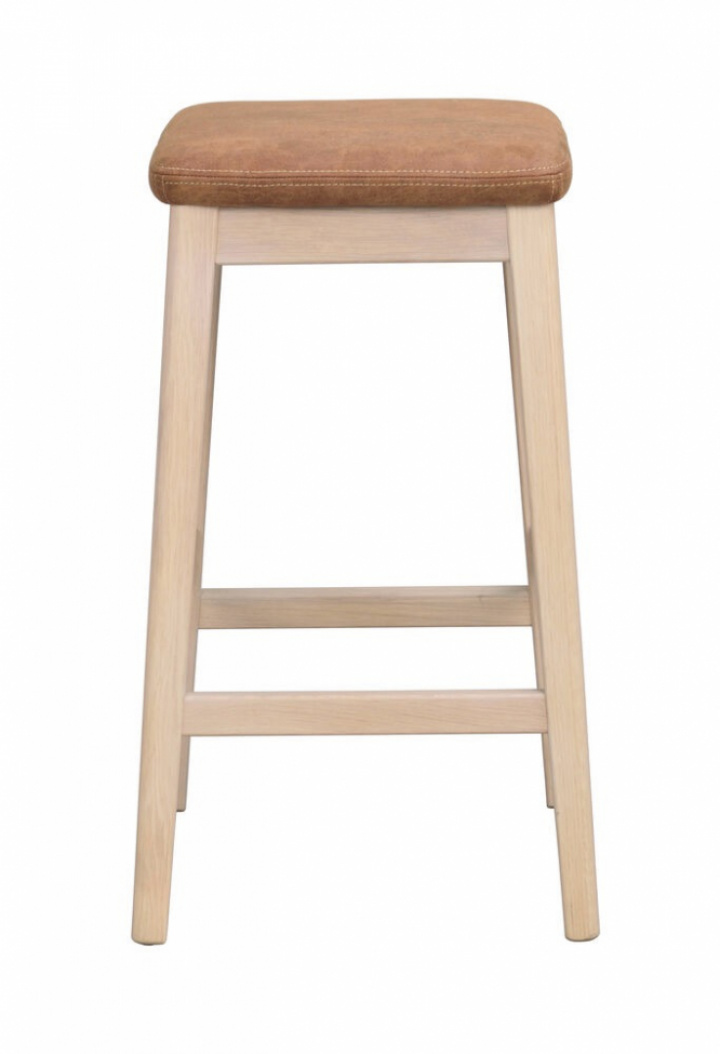 Palle \'Livermore\' - Brun/Natur i gruppen Møbler / Sidde møbler / Paller hos Reforma (149016)