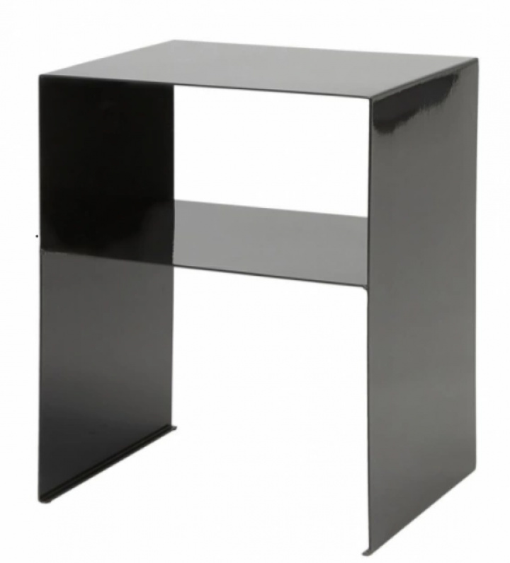 Sidetabel \'Fari\' - Sort i gruppen Møbler / Bord / Sofaborde hos Reforma (2085809800)