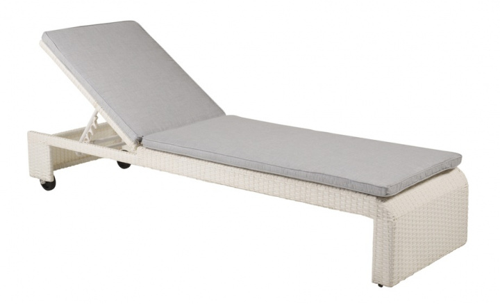 Solstol \'Agropoli\' - Hvid i gruppen Møbler / Havemøbler / Solsenge & Solstole hos Reforma (9262-010)